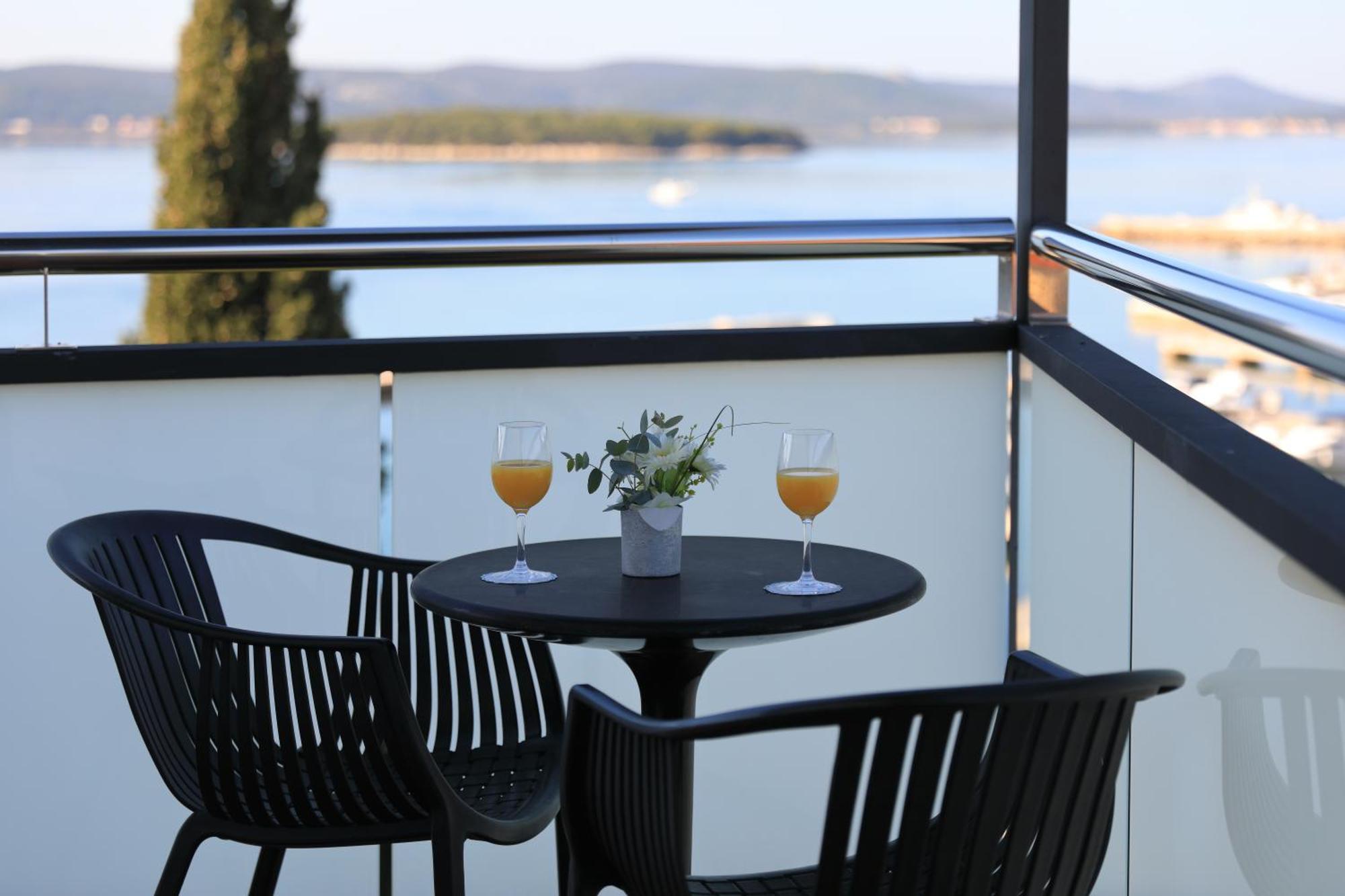 Ilirija Resort Hotel Ilirija Биоград на Мору Стая снимка
