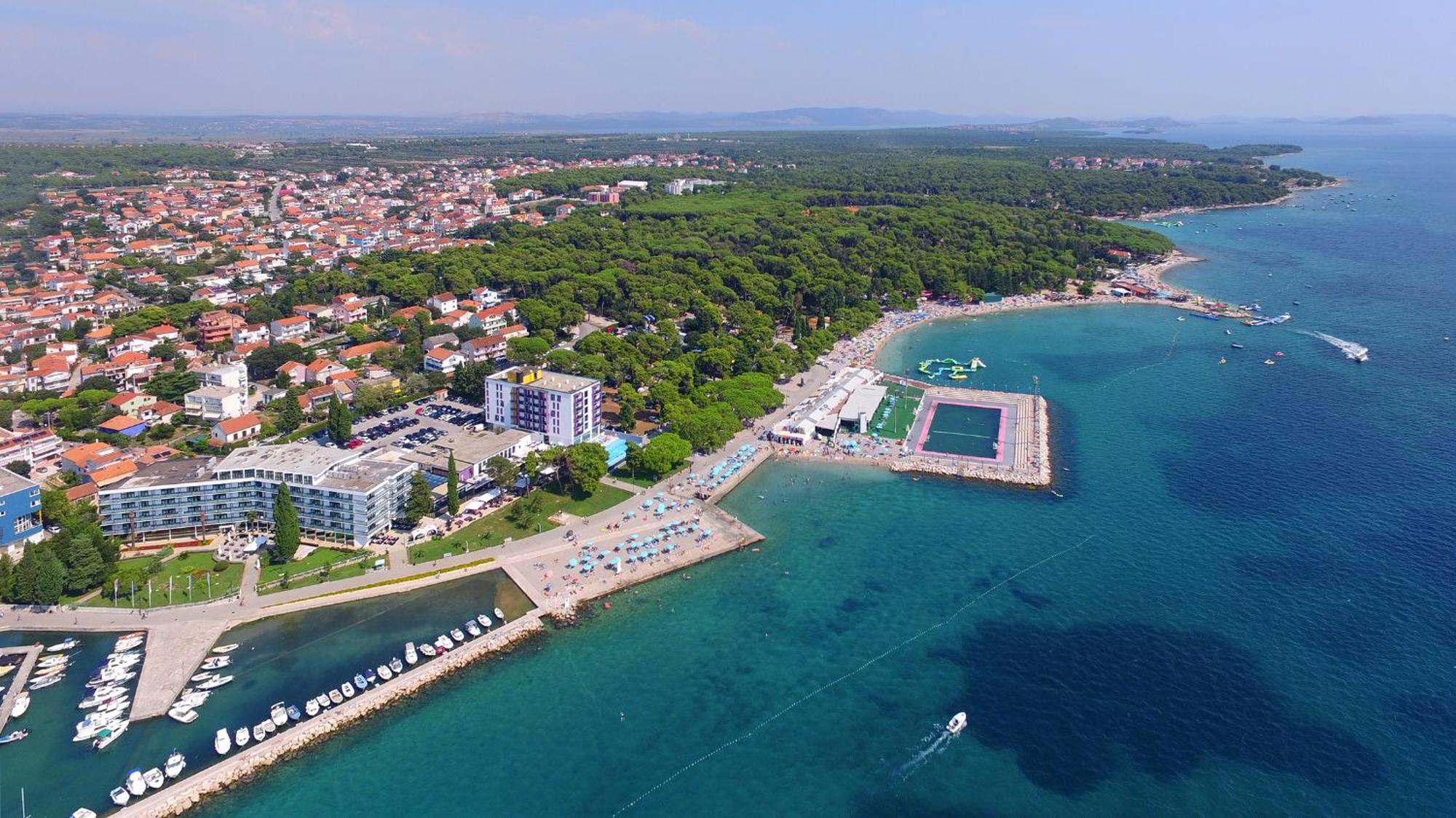 Ilirija Resort Hotel Ilirija Биоград на Мору Екстериор снимка