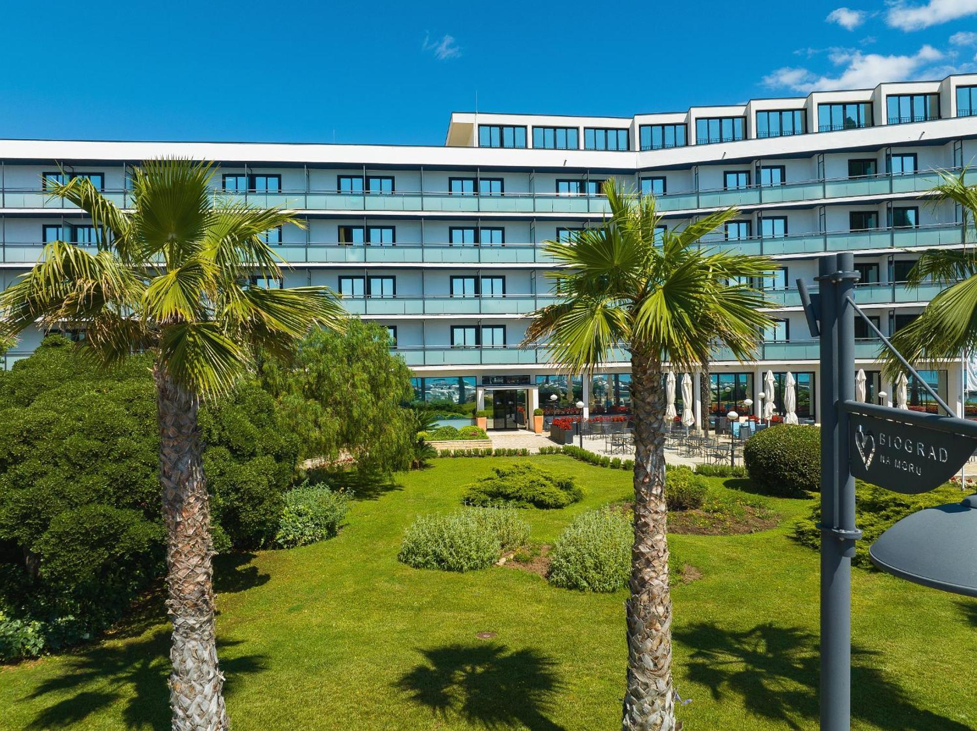 Ilirija Resort Hotel Ilirija Биоград на Мору Екстериор снимка