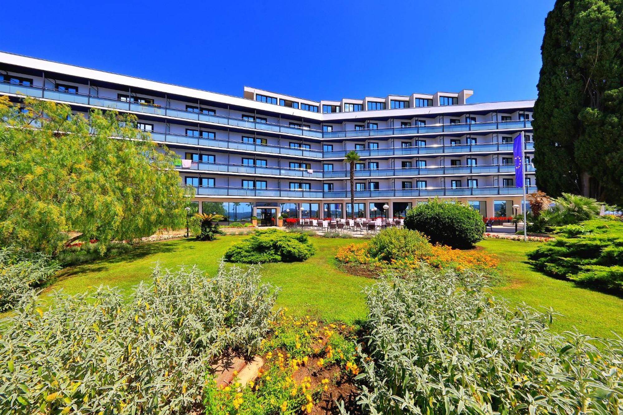 Ilirija Resort Hotel Ilirija Биоград на Мору Екстериор снимка